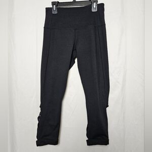 Zella Camilla Black Criss Cross Lattice Capri Leggings Size Small